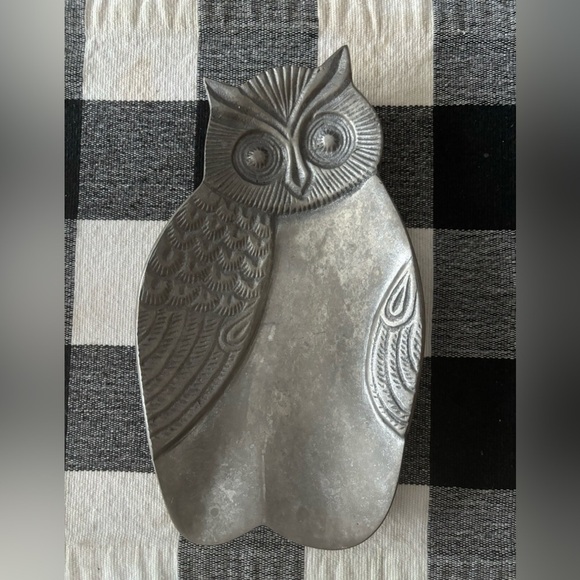 Metal Owl Trinket Tray - Picture 1 of 3